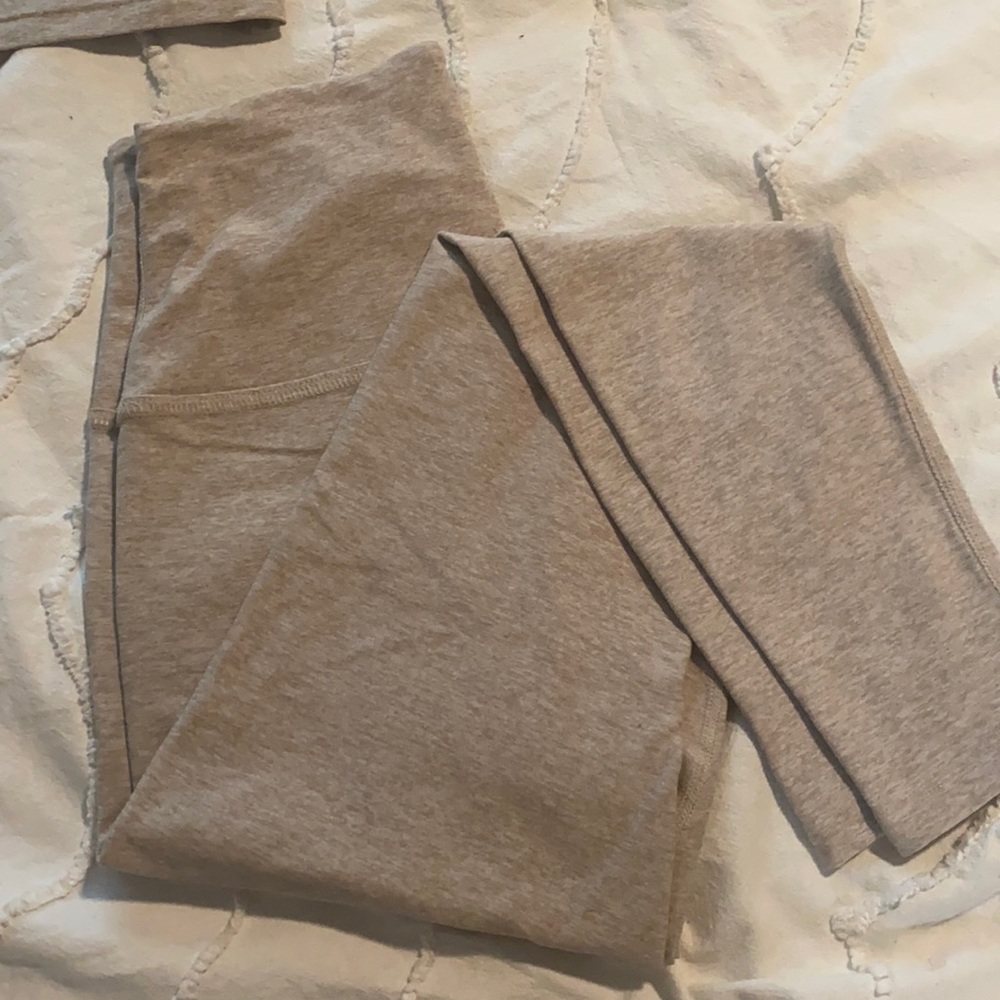 BEYOND YOGA Caught in the MIDI Desert Suede M